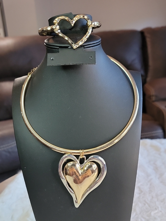 Jewelry - 2 Piece Heart Necklace & Bracelet Set